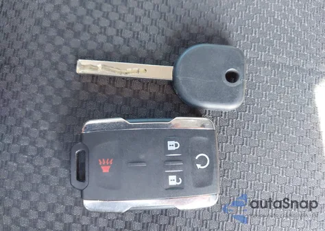 2014 Chevrolet Silverado 1500 1Lt из США, поврежденный, VIN 1GCVKREC8EZ298419